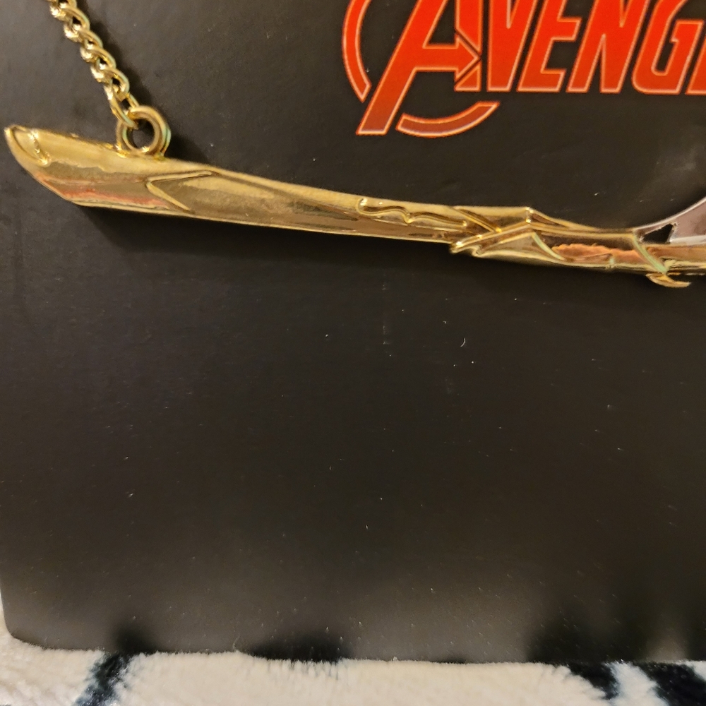 Marvel Avengers Loki Sceptor necklace NWT - Picture 3 of 3